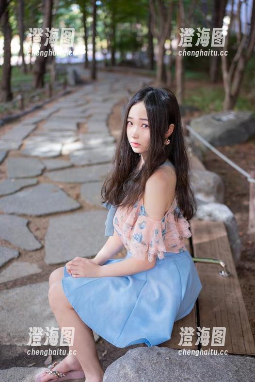 用Bambi(밤비)镂空美图来装饰生活，顺便再撩一下我的壁纸！