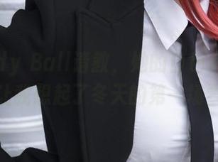 向Candy Ball请教，她的白色套图为什么让我想起了冬天的第一场雪？