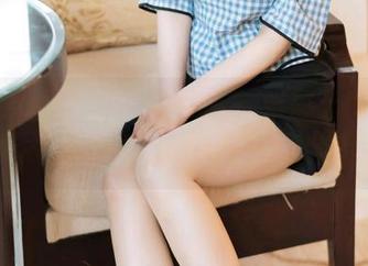 HuaYang花漾 – 图册中，张思允Nice的护士衣服，似乎有种说不出的温柔？