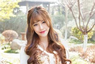 IMiss爱蜜社 – Angela小热巴与牛仔裤的奇妙高清图册，犹如晴天里的小猫咪。