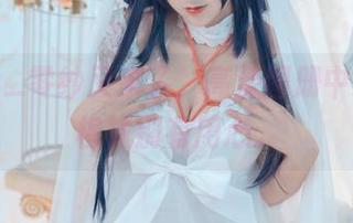 Luisa_零纱又来了，高清图册中这一双棉袜别有用心。
