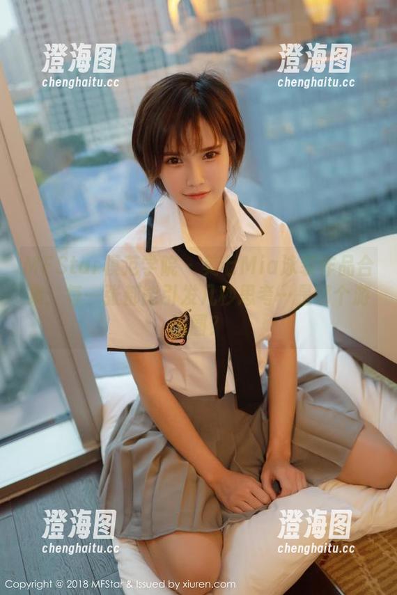 MFStar模范学院-美七Mia MFStar模范学院 - 美七Mia泳装作品合集:每一张都能引发几秒思考…是哪个游泳圈?