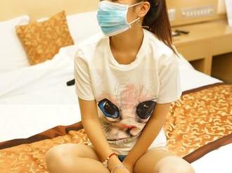 ROSI的嫩学妹制服——原图营造出微妙的校园爱情啊！
