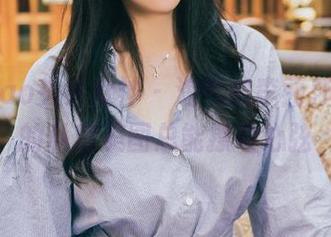 TouTiao头条女神 – 淘气的李丽莎，清纯的私房美图总能撩动心弦