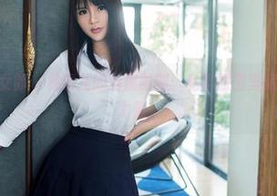 TuiGirl推女郎 – 林清儿的瑜伽时刻：私房原图里藏着的柔韧与力量！