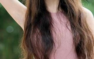 TuiGirl推女郎 – 终于等到艾栗栗的体操服作品更新，别说有点期待，有点害羞。