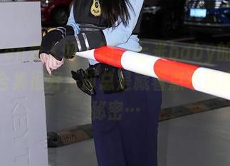 Xiuren秀人网 – 啊，七米baby的免费自拍合集很好，却总是藏着点不满意的小秘密…