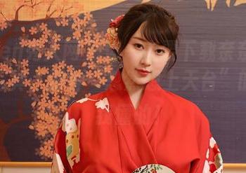 Xiuren秀人网 – 你一定要下载奈奈子的天台写真，那种“忽然想上天台”的冲动，我懂的！