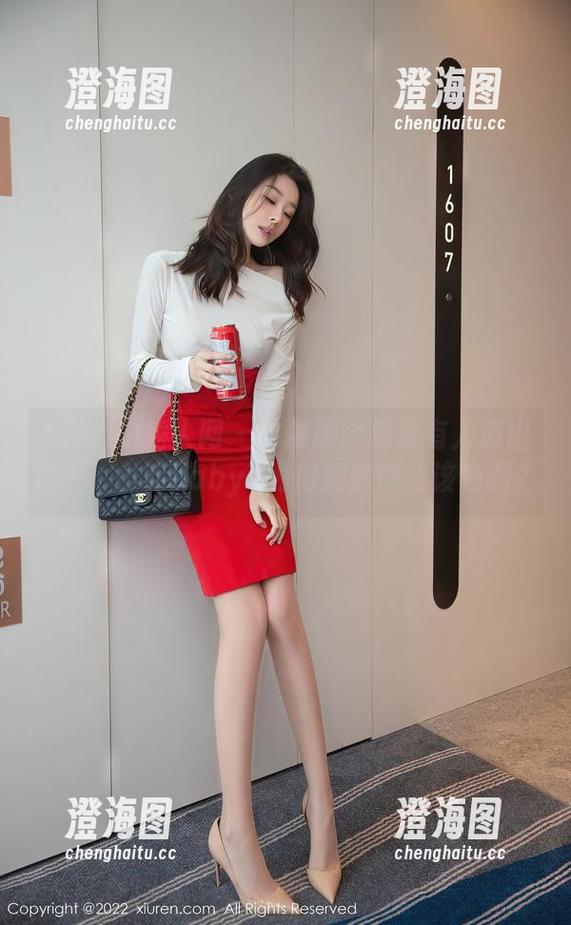 Xiuren秀人网 - 体操服图包里有人道出真理，小乔babyb为何如此钟情该色调？