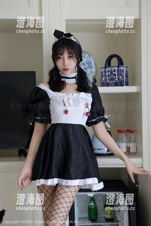 Xiuren秀人网 - 小甜angle的妹妹在私房原图里想要什么？让我思考