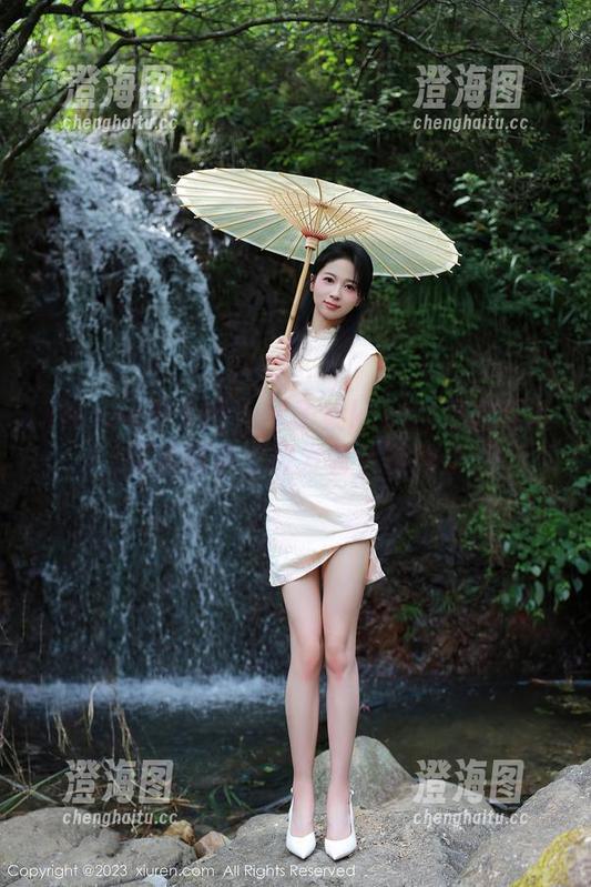 Xiuren秀人网 - 星子柒kiki的花嫁写真，资源到手，散发着淡淡的花香