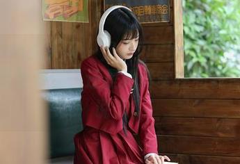 Xiuren秀人网 – 是黄可Christine的作品在召唤修女，还是她其实在和我们悄悄说话？