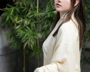 Xiuren秀人网 – 打破次元壁的龙泽美曦，JK写真全集真人出镜，捉迷藏要不要玩？