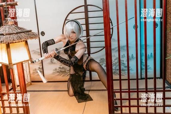 只是想把izumi泉桃子的美腿保存为高清壁纸，结果发现自己手抖了，哈哈。