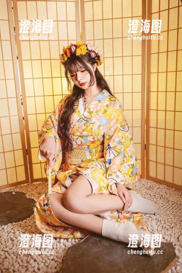 校服竟然可以这样——yuuhui玉汇的资源套图很有话题性