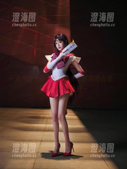 一米八的大梨子 一米八的大梨子的黑贞兔女郎美图合集,略带轻松的俏皮~