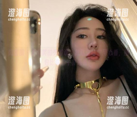 微密圈 - 不爱笑的赛琳说：就这张让你用心看，图包比你的午餐还香！