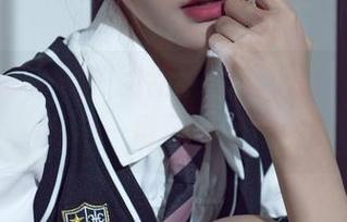 丽柜 – 套图里的甜甜，高清记录下的少女梦，别有一番风味，想静静。