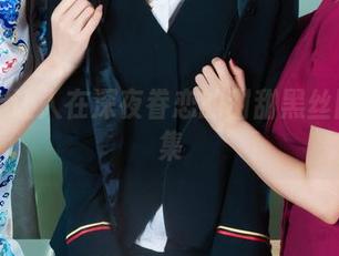 丽柜 – 让人在深夜眷恋的甜甜黑丝图片合集