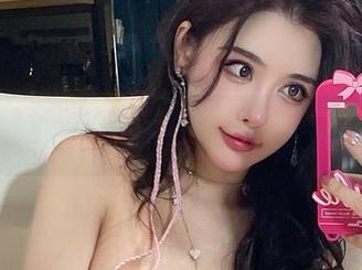 微密圈 – 高清下载：忍不住再说一句，“于芷晴，小恶魔妖气上身惹！”