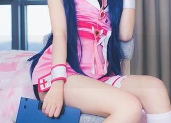 这是谁穿的制服？哦，五更百鬼的写真原图给的太大更新了吧！