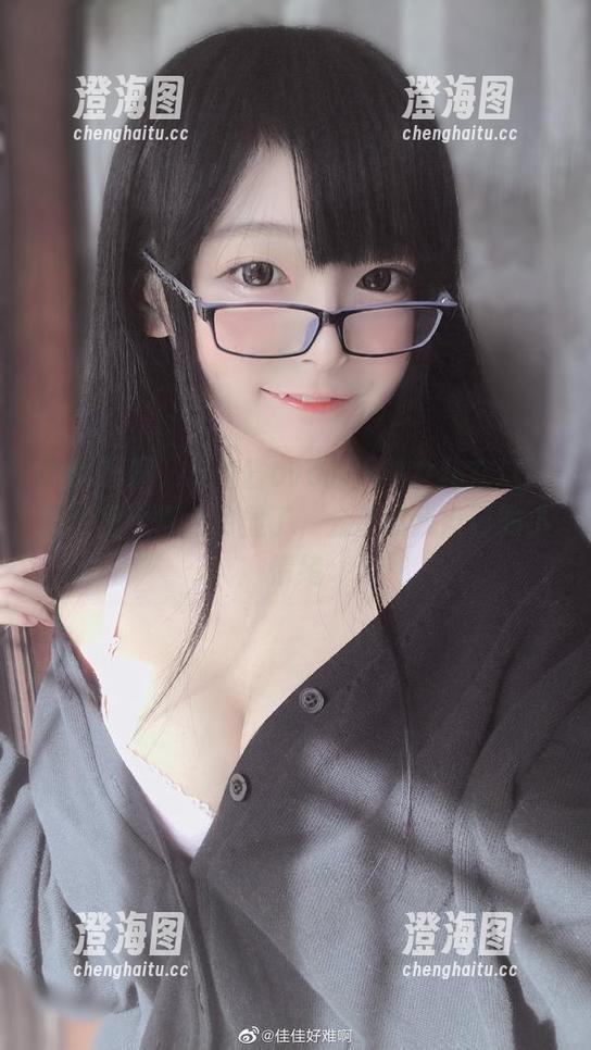 佳佳酱ovo 难以理解,佳佳酱ovo的透明女仆在这张图片里透得太明显了,分享点我自己的小情绪