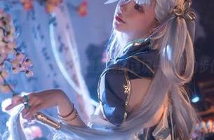 前羽_rr的黑白画卷，写真恍如梦魇的迷境—分享的步伐缓慢而坚定