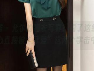 尤蜜荟 – 允尔的睡衣写真！看了这组，我的内心直接被“可爱”这两个字击中了。