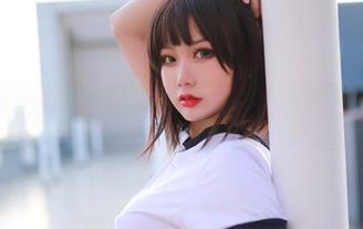 您的蛋蛋的长腿，图片上飘然而过