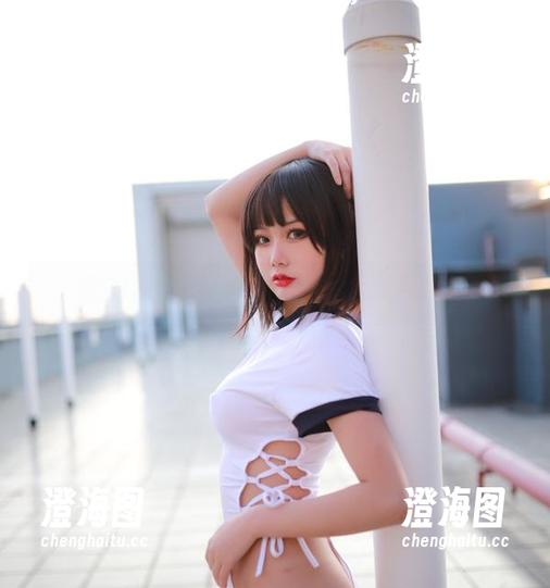 您的蛋蛋的长腿，图片上飘然而过