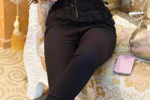 推女郎 – 李丽莎系列私拍合集：日常蜕变与华丽的随性