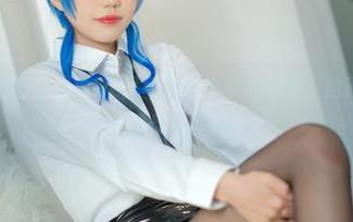 一样是无影喵喵，甘雨OL里藏着多少小心思呀，哈哈，图包里就等着你来发现。