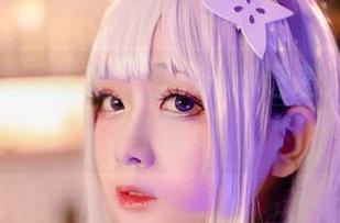 日奈娇演绎猎豹，连cos都透着几分危险气息。