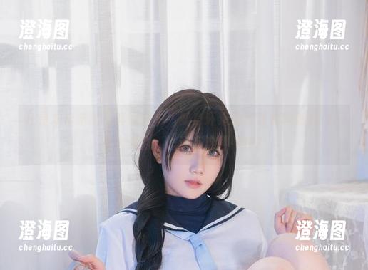 在是本末末的写真图集中，健身环运动套装变得如此……令人侧目，咋还有这种操作？