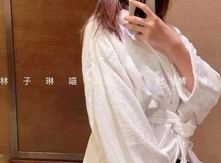 微密圈 – 林子琳喵又来了，这次的最新海边资源真让我想制造点浪花…