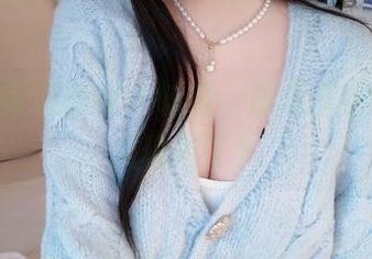 樱井小莜在旗袍中转身，图库里的冰山美人现形了？