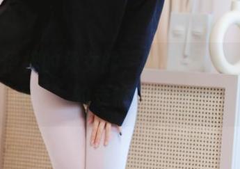 洛桑w伊梓的兔女郎，愣是把写真拍成了“摘耳”的表情，我在想……