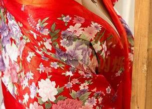 爱尤物 – 龙女宝宝的美图种种，究竟有多少秘密在悄悄闪烁？
