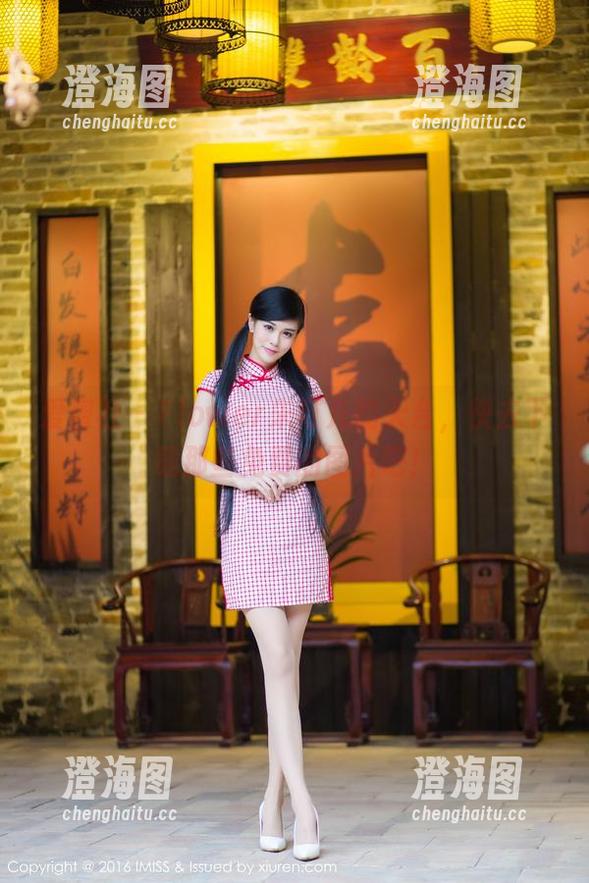 爱蜜社 - Flower朱可儿的天台，快去下载那些免费的图片吧！