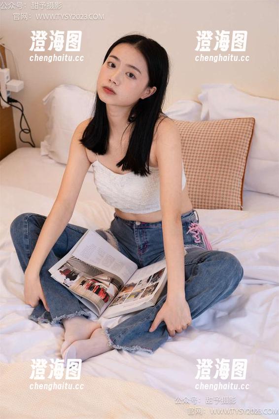 甜予摄影-梦梦 甜予摄影 - 梦梦裸足在线合集,心里总像闹着要说些什么