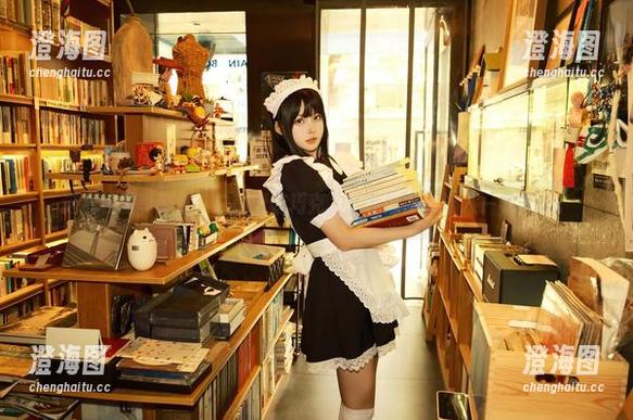 这套校服真带感，白莉爱吃巧克力的高清图库让人一看再看。