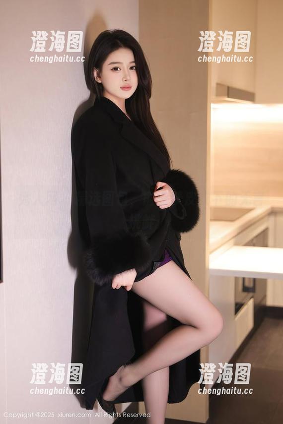 秀人网 - 精选图包，俞夕梦皮衣下的无言挑衅