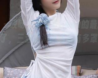 秀人网 – 哎呀，小海臀Rena的最新写真集又来了，三亚的海风到底有多罩得住你？