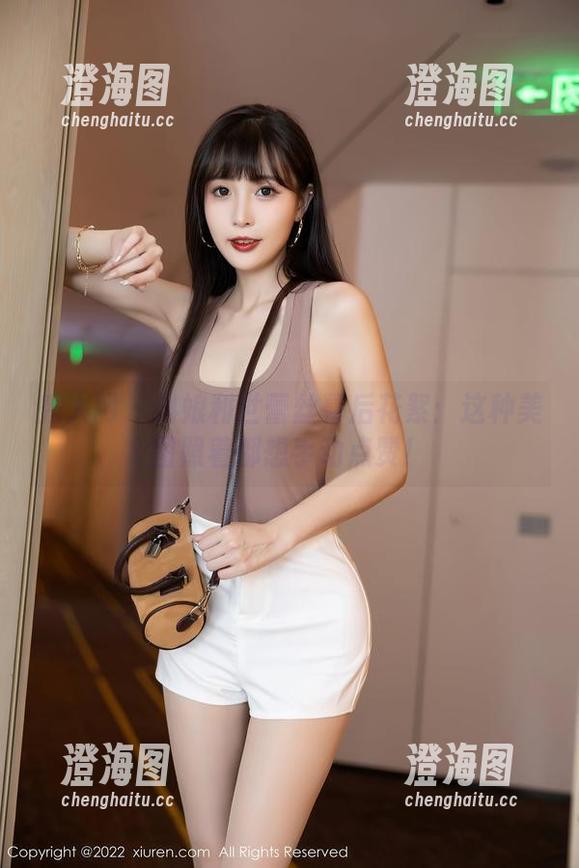 秀人网 - 抖娘利世蕾丝幕后花絮：这种美图照着都想手动点赞！