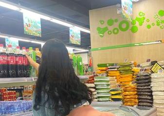微密圈 – 哇！艾拉·isla最新放出的甜美COS图库，偷心贼上线，有时候真想自己也是那个角色！