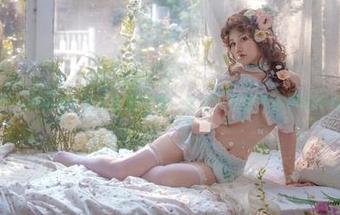 芊川一笑MNK的水手服图集：这是我想象中的海洋梦吗？