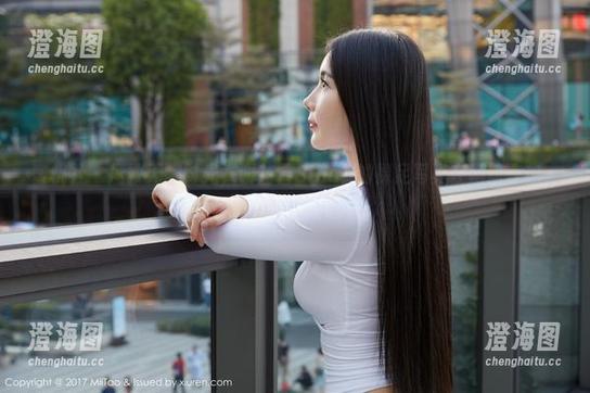 蜜桃社 - 拯救无聊时光，谢芷馨Sindy的裸足写真在网盘等你，仅需“一键获取”。