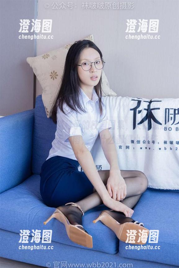 袜啵啵 - 跟随稚予的校园图集，突然想起了那场秋天的雨，看什么都像小水珠