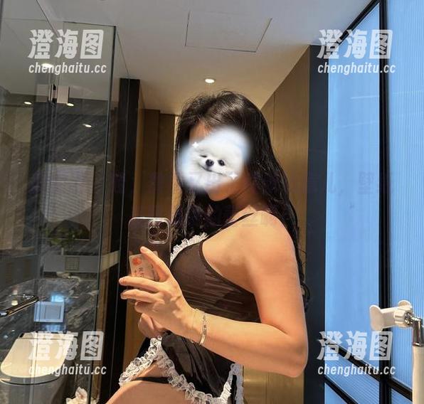 微密圈 - 哇，詹詹又出了件新玩意儿，壁纸美图级别的蕾丝啊！