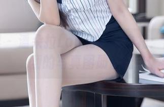 语画界 – 潘朵拉Laa和她的白裙：随便翻翻的写真图册乱记